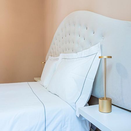 Luxury Sant'Ambrogio Apartment Milano Esterno foto