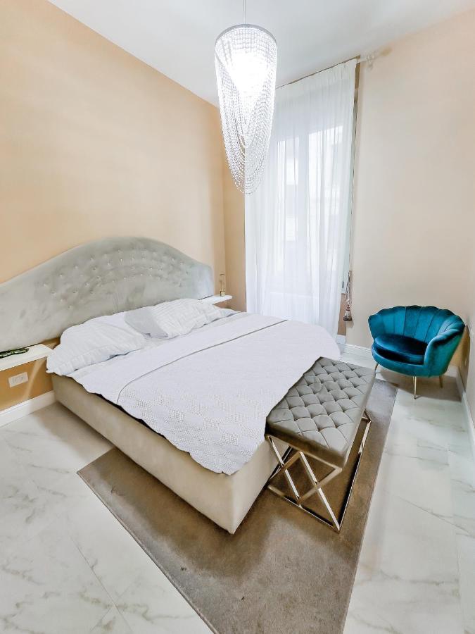 Luxury Sant'Ambrogio Apartment Milano Esterno foto