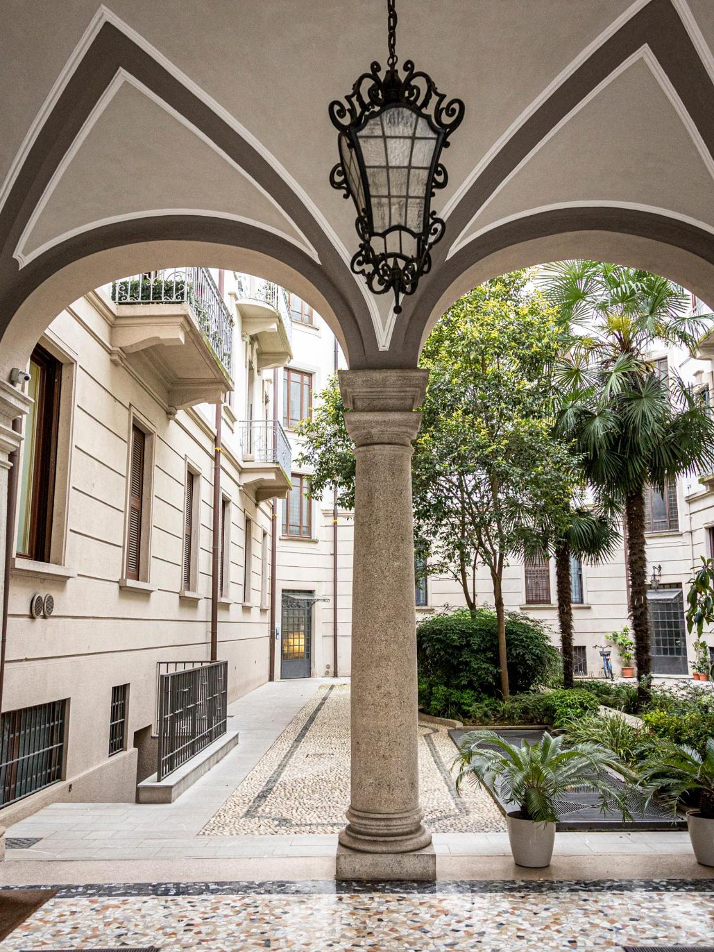 Luxury Sant'Ambrogio Apartment Milano Esterno foto